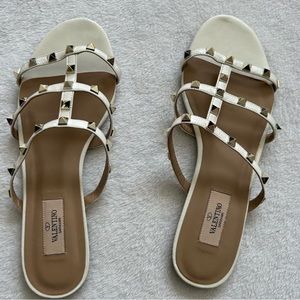 Valentino rockstud white sandal